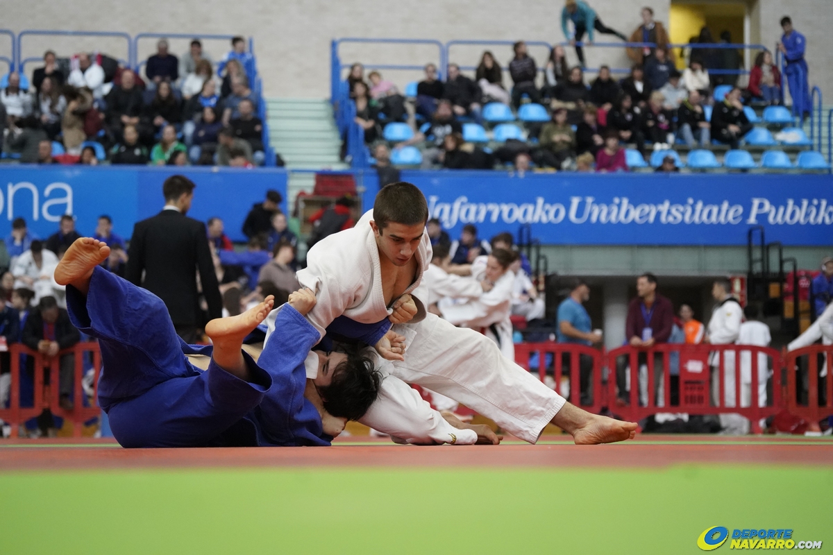 FOTOS - RESULTADOS - XII Supercopa de España Cadete Pamplona - XXV Torneo Internacional de Judo Navidad. 10-12-22.